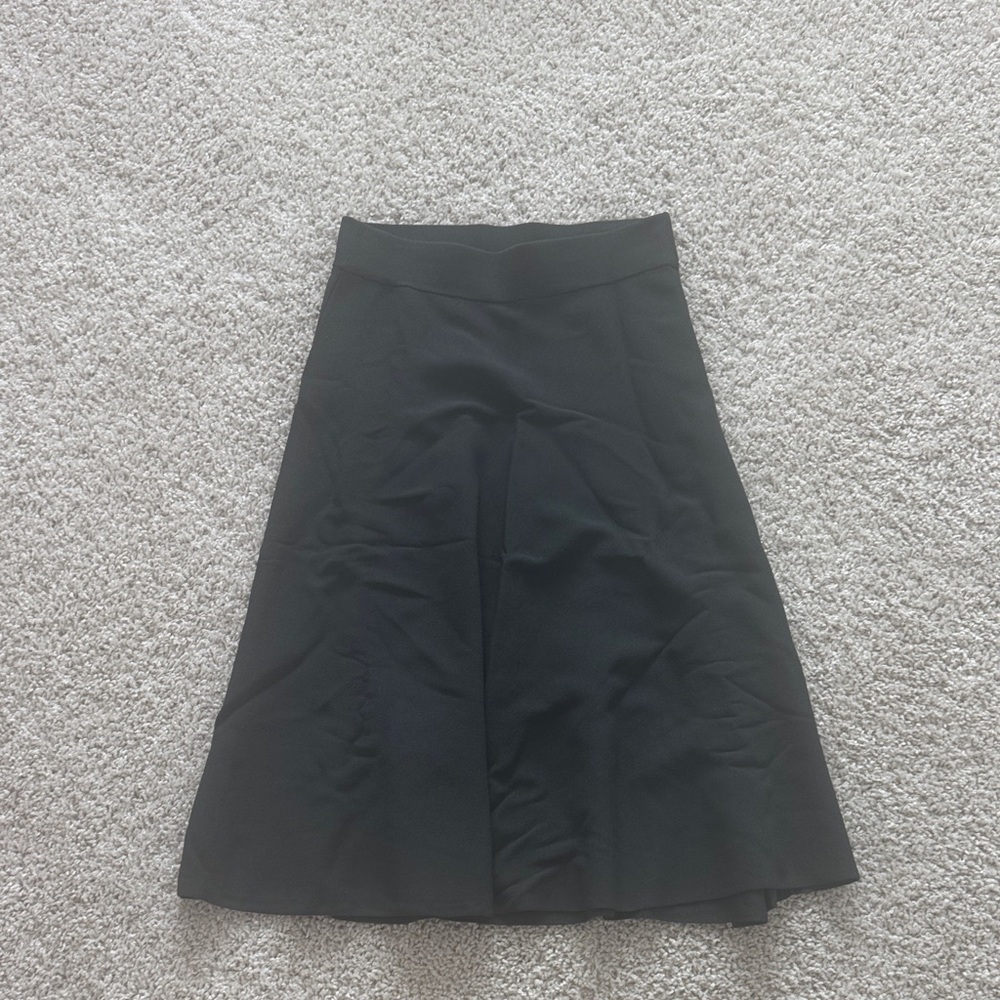 H&M Classic dark green Midi Skirt